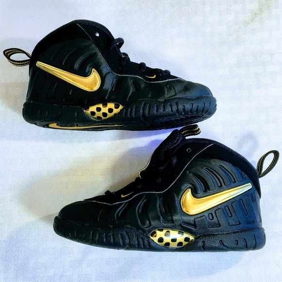 nike little posite pro black and gold